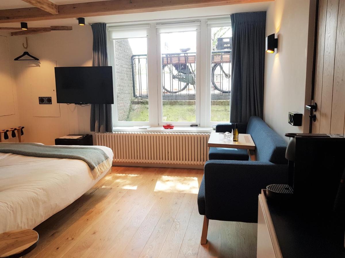 アムステルダム 23 Sous Bed & Breakfast エクステリア 写真